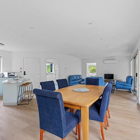Sandy Point Beach Escape 2 Bedroom Apartment Eksteriør billede