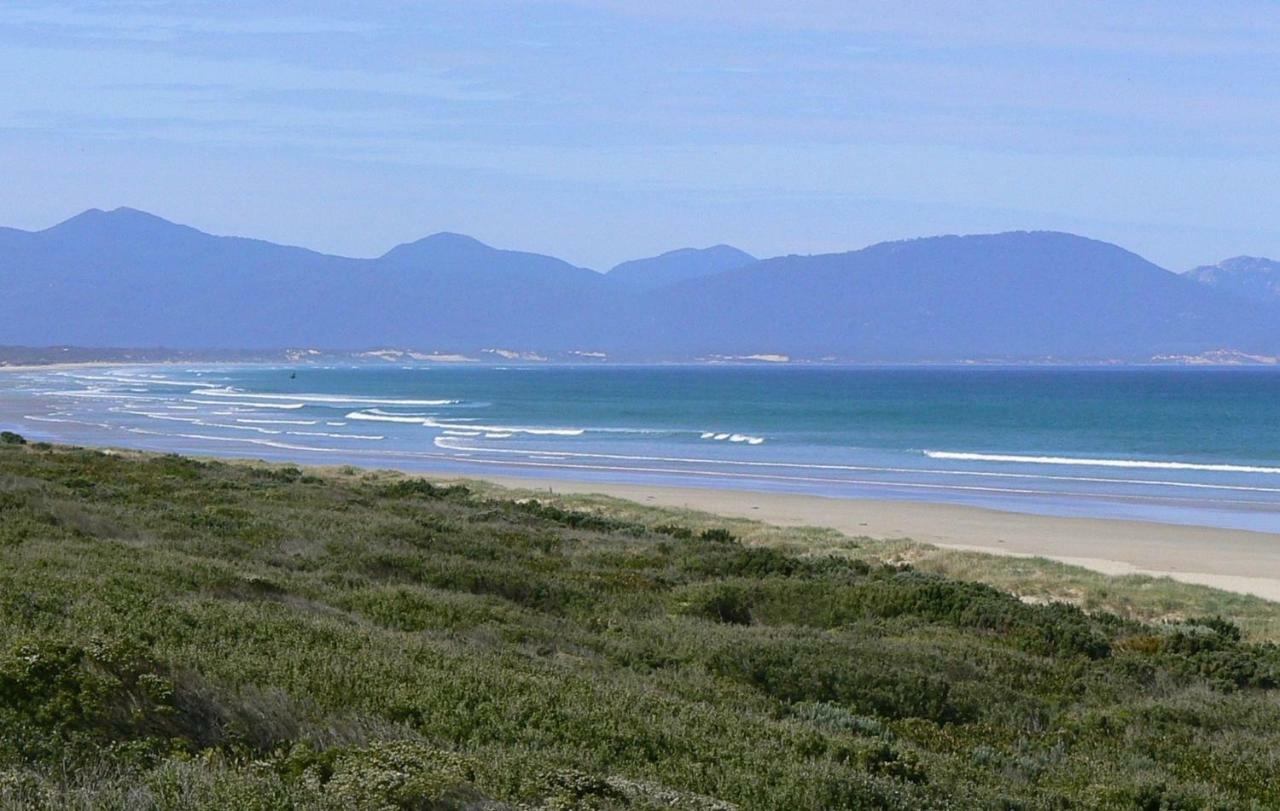 Sandy Point Beach Escape 2 Bedroom Apartment Eksteriør billede